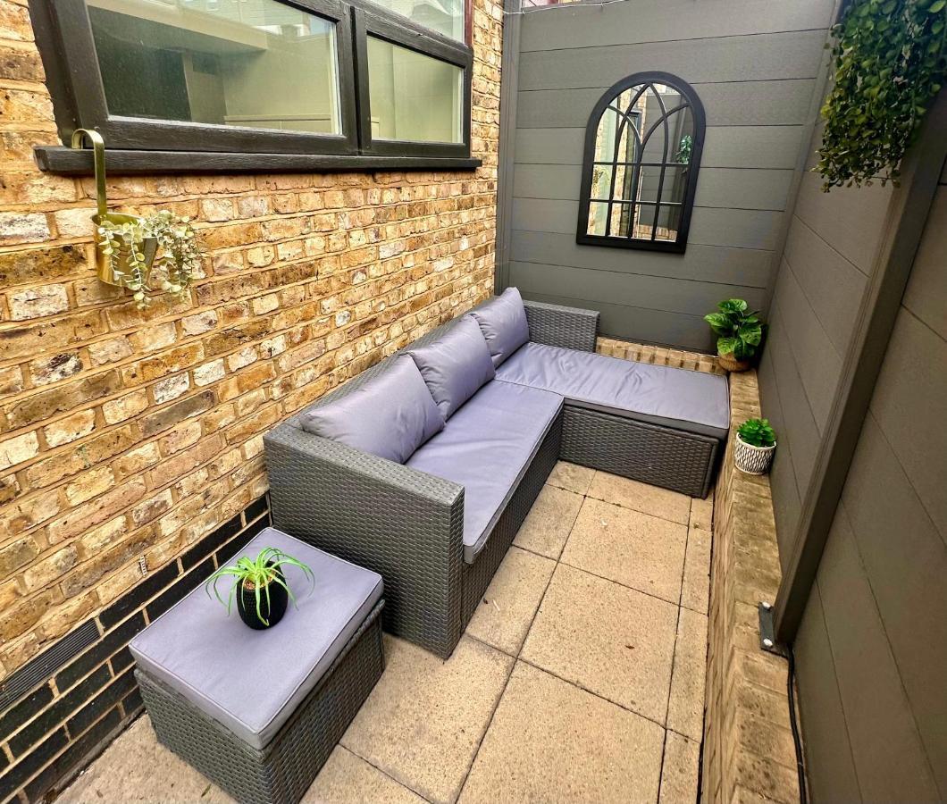 Stylish, Modern Apartment In Central London Exteriör bild