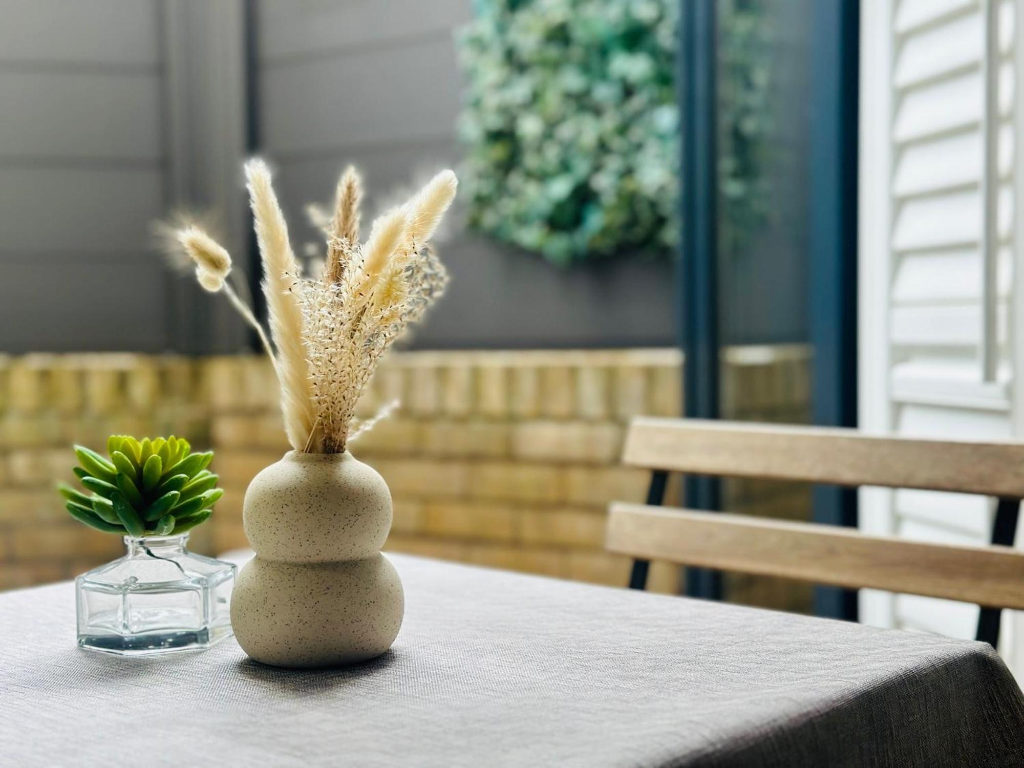 Stylish, Modern Apartment In Central London Exteriör bild